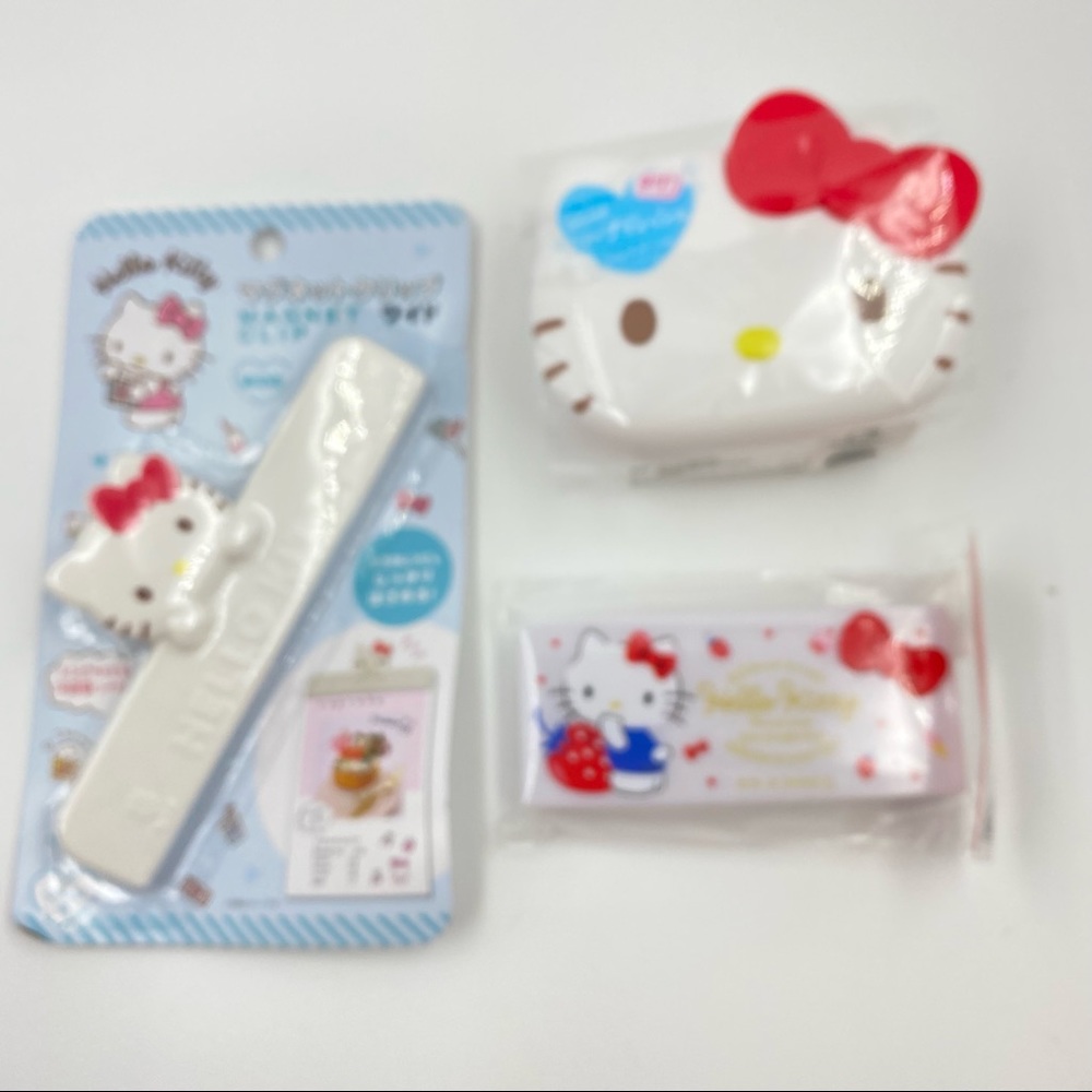 New Sanrio Hello Kitty soap dish, magnet‎ clip, small storage case.